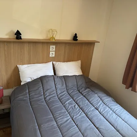 Mobil Neuf 35m2 Clim Fibre Tv 3 A 2 Min 6 Personnes * Porto-Vecchio (Corsica)